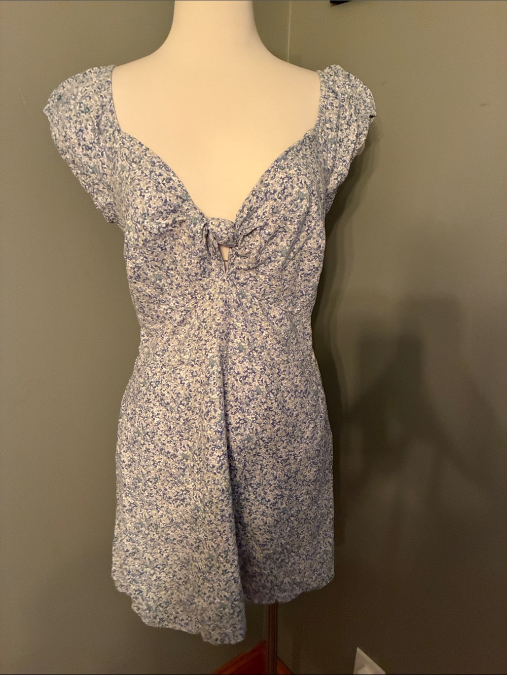 Abercrombie & Fitch Blue Floral Cut Out Front Mini Dress